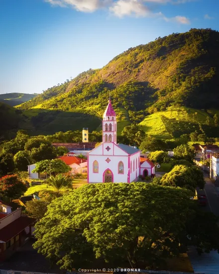 Mídia Externa em Água Doce do Norte: Impulsione Seu Negócio com a ESOUTDOOR