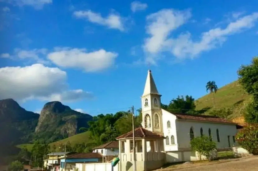 Mídia Externa em Apiacá: Impulsione Seu Negócio com a ES OUTDOOR