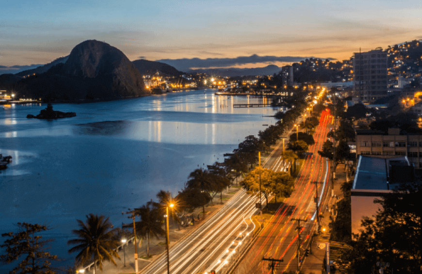 PAINEL RODOVIÁRIO EM VITÓRIA 