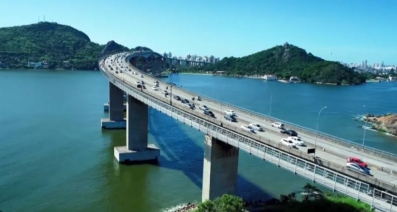 Ponto nº Anuncie da Terceira Ponte com a ES Outdoor 